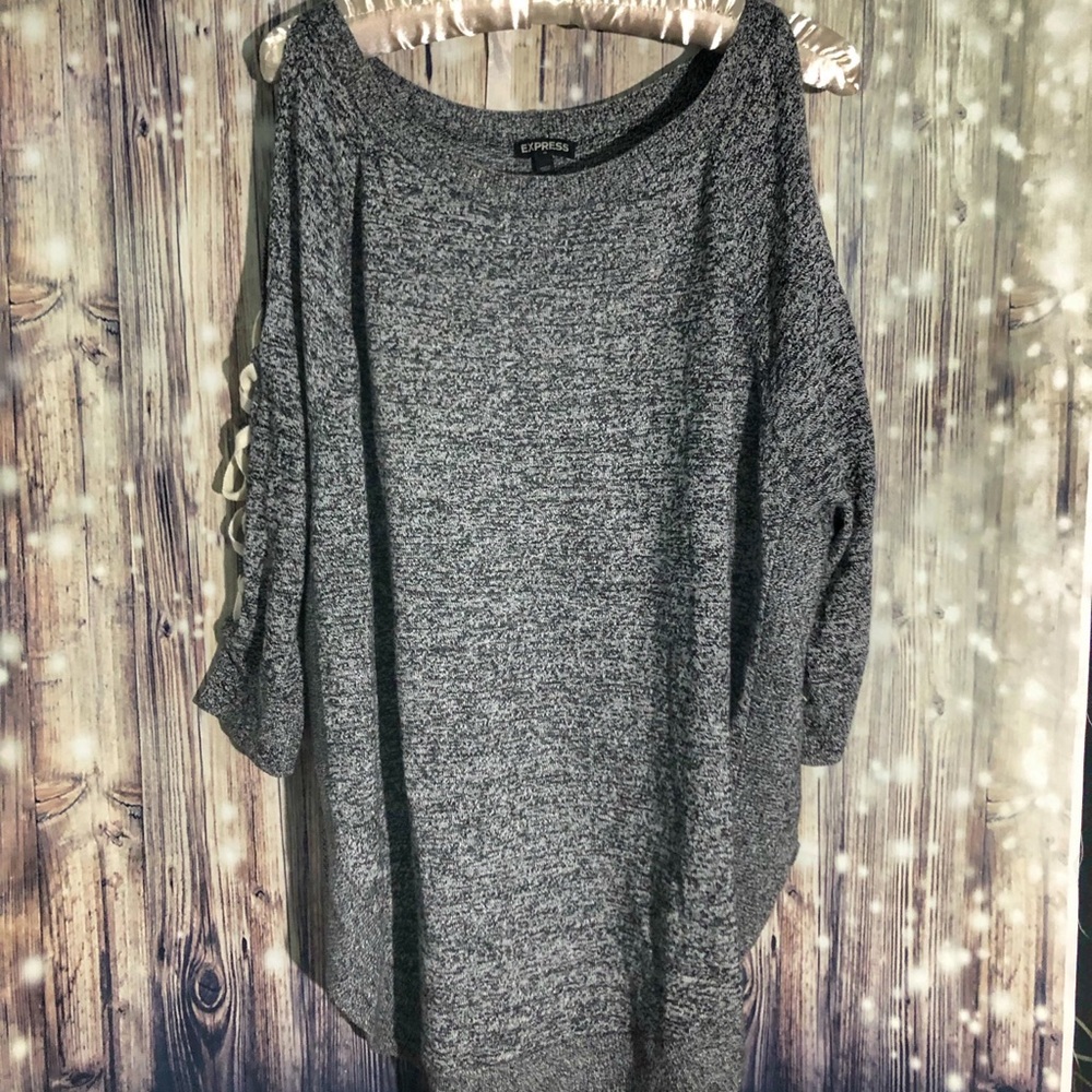 Express sweater size Medium